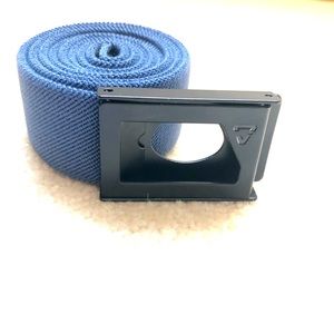 Travis Mathew - Cuater Men’s Stretch Belt - Size Medium (Fits 33-35 Waist) Navy